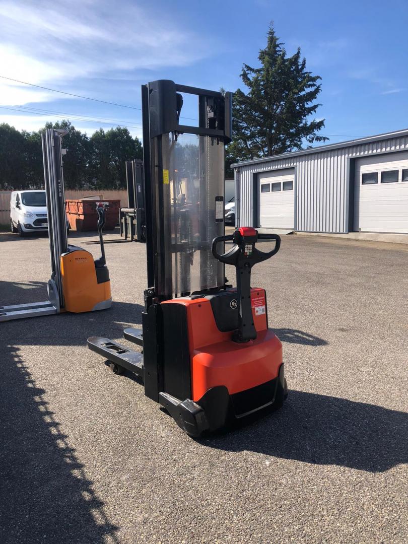 Chariot élévateur neuf Lyon