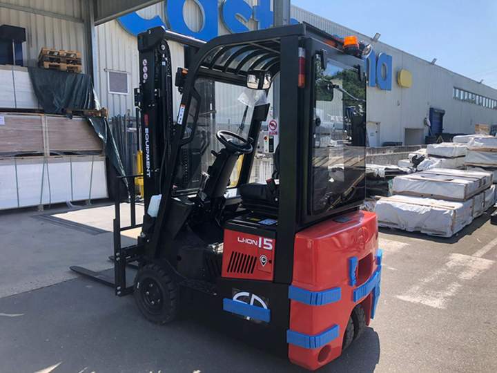 Vente de chariots élévateurs neufs à Lyon