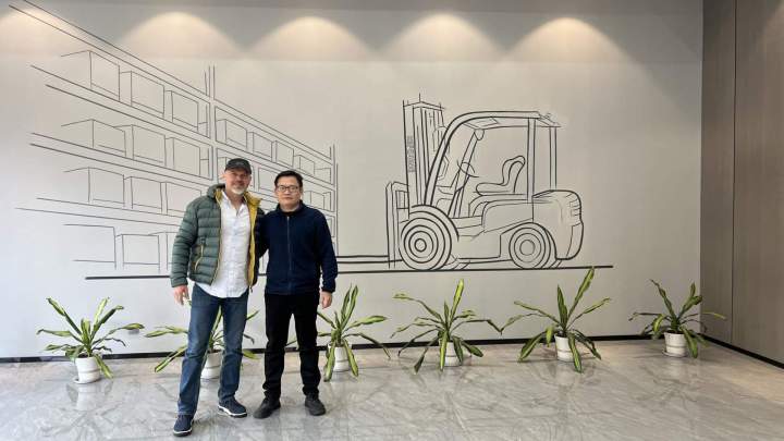 Vendeurs de chariots élévateurs neufs à Lyon 