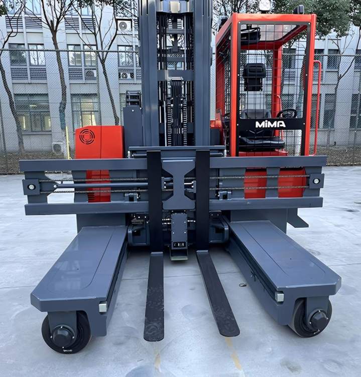 Chariot élévateur neuf à Lyon
